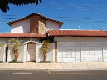 Casa Alto Padrão a venda em Franca-SP